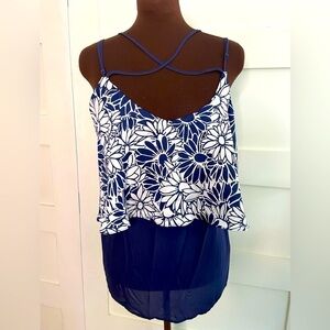 Charming Charlie’s Adj Strap blue White Floral Flowy Tank Top XL